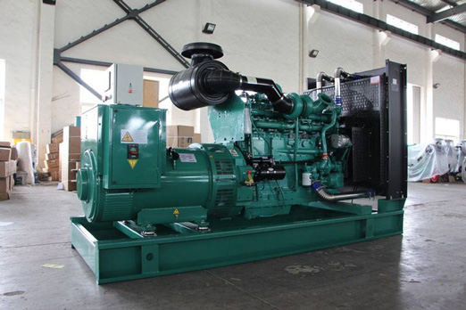 保定320kw康明斯柴油发电车出租_COPY_COPY